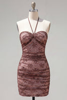 Laden Sie das Bild in den Galerie-Viewer, Chocolate Bodycon Neckholderhals-Homecoming-Kleid mit Perlen