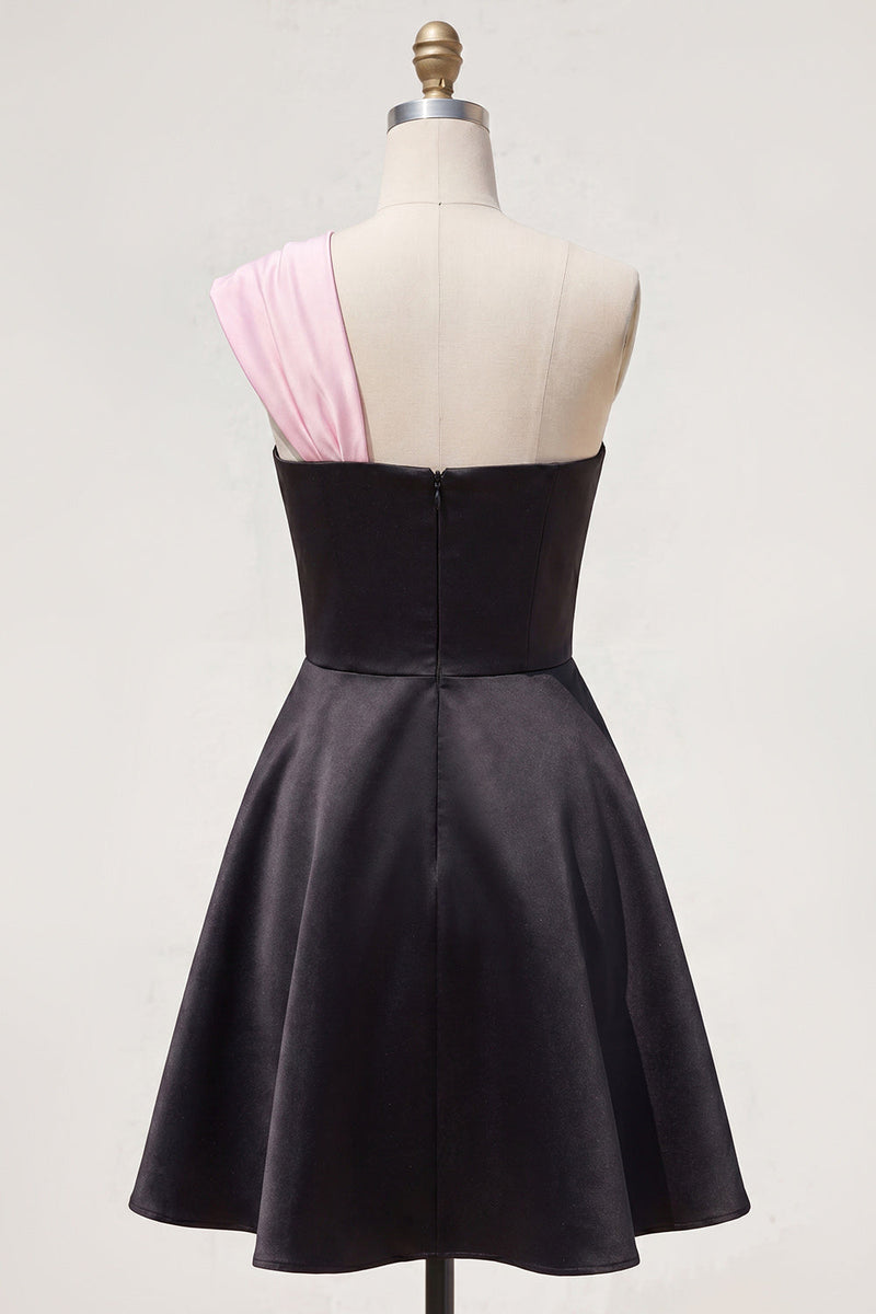 Laden Sie das Bild in den Galerie-Viewer, Schwarzes, pinkes A-Linien-Kurzhaus-Homecoming-Kleid mit einer Schulter und 3D-Blume