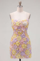 Laden Sie das Bild in den Galerie-Viewer, Pinkes, trägerloses, florales Short-Bodycon-Homecoming-Kleid mit Perlen