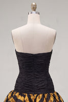 Laden Sie das Bild in den Galerie-Viewer, Schwarzes goldenes Bodycon Sweetheart Homecoming-Kleid mit Rüschen