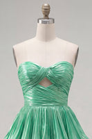 Laden Sie das Bild in den Galerie-Viewer, Metallic grünes A-Linien-gestuftes Sweetheart Plissiertes Homecoming-Kleid mit Rippenschnitt