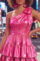 Laden Sie das Bild in den Galerie-Viewer, Ein Schulter-Fuchsia-A-Linien-Metallic-Runden-Homecoming-Kleid mit Schleife