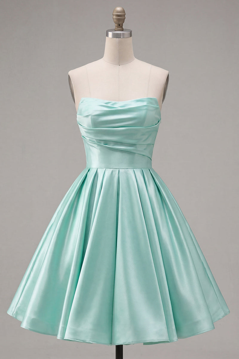 Laden Sie das Bild in den Galerie-Viewer, Mint A-Linie Trägerloses Satin-Homecoming-Kleid mit Falten