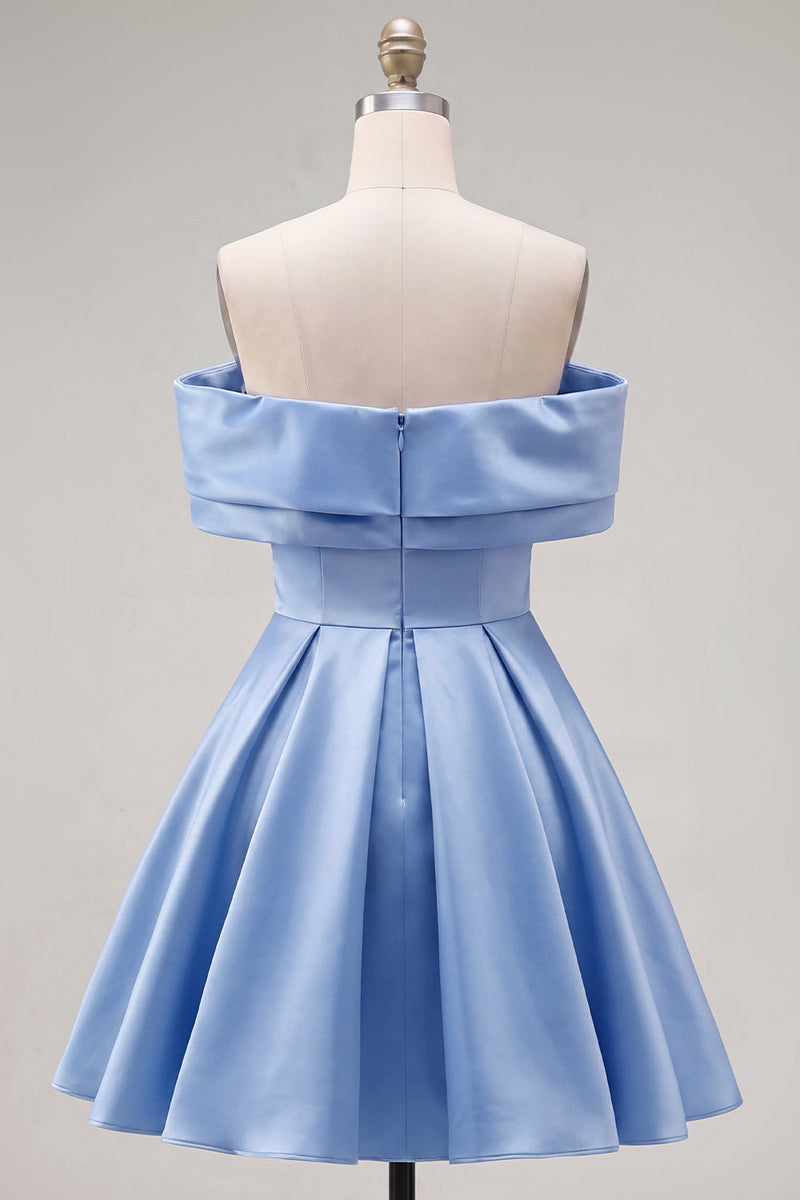 Laden Sie das Bild in den Galerie-Viewer, Blaues A-Linien-Off-shoulder gerafftes Satin-Homecoming-Kleid mit Perlenbesatz