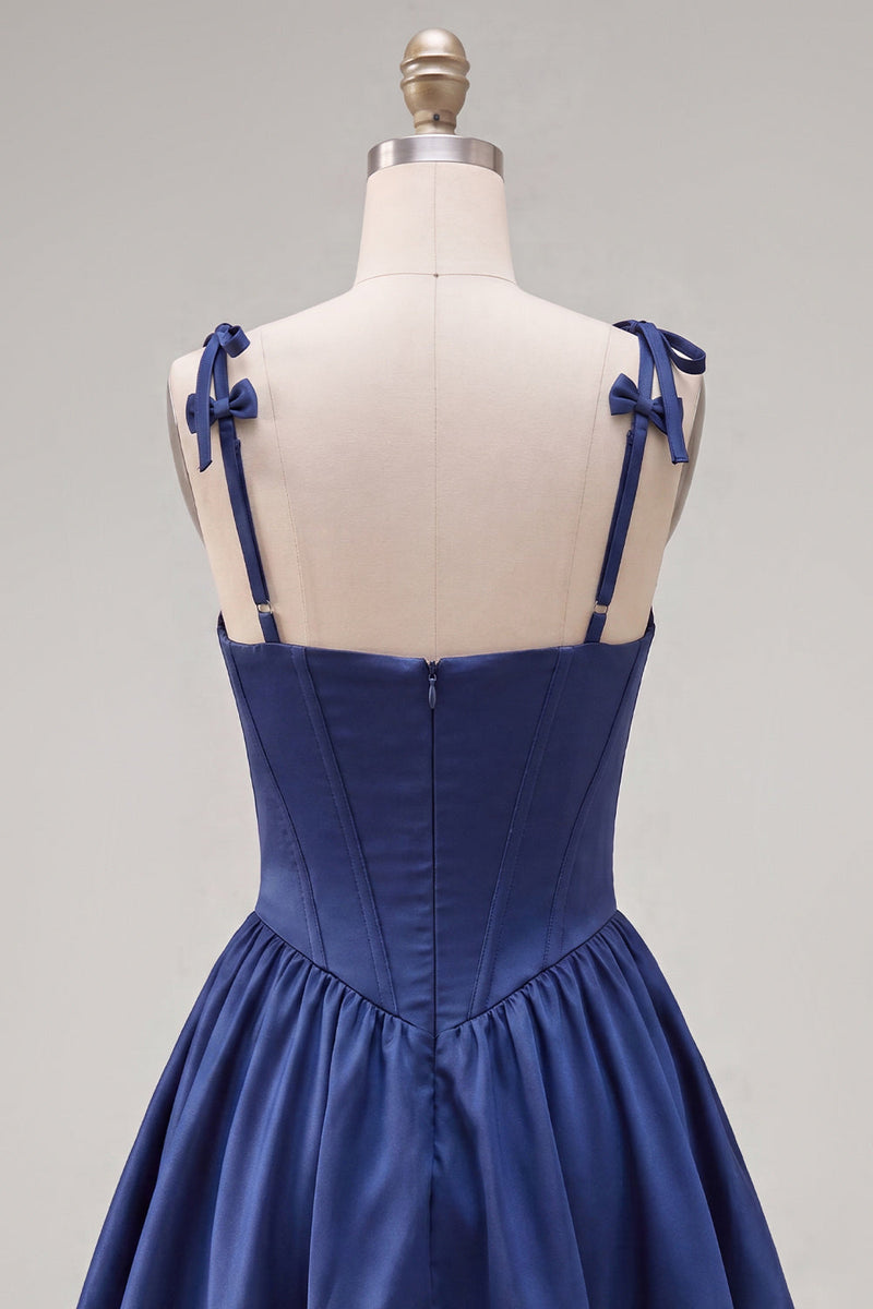 Laden Sie das Bild in den Galerie-Viewer, A-Line Navy Korsett-Spaghettiträger Homecoming-Kleid mit Rüschen