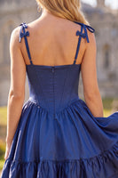 Laden Sie das Bild in den Galerie-Viewer, A-Line Navy Korsett-Spaghettiträger Homecoming-Kleid mit Rüschen