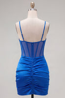 Laden Sie das Bild in den Galerie-Viewer, Satin königsblaues Bodycon transparentes Korsett-Spaghetti-Träger mit gerafftem Homecoming-Kleid