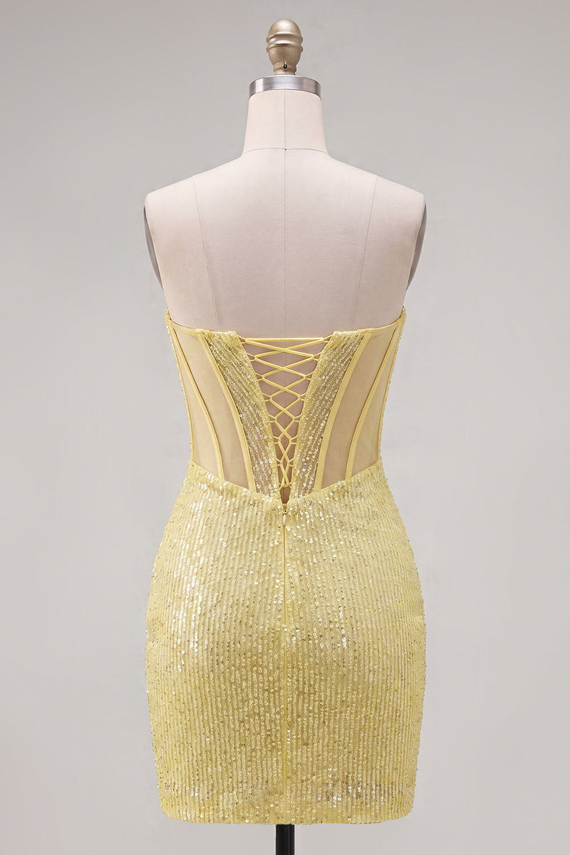 Laden Sie das Bild in den Galerie-Viewer, Glitzerndes gelbes Bodycon-Trägerloses Korsett mit Schnürung hinten und Pailletten Homecoming-Kleid mit Perlen
