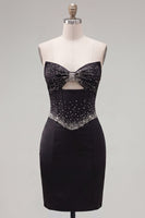 Laden Sie das Bild in den Galerie-Viewer, Schwarzes Bodycon-Sweetheart-Korsett Satin-Perlen-Homecoming-Kleid mit Schleife