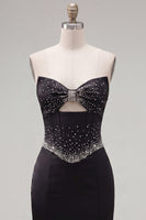 Laden Sie das Bild in den Galerie-Viewer, Schwarzes Bodycon-Sweetheart-Korsett Satin-Perlen-Homecoming-Kleid mit Schleife