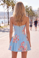 Laden Sie das Bild in den Galerie-Viewer, Trägerloses, gelbes Perlmutt-A-Line-Korsett, Blumen-Homecoming-Kleid