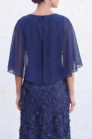 Laden Sie das Bild in den Galerie-Viewer, Grünes A-Linien-Umkleid mit Rundhals und langem Mutter-der-Braut-Kleid mit Umhang