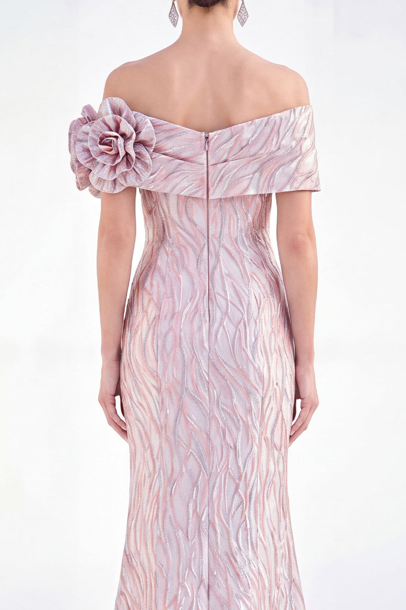 Laden Sie das Bild in den Galerie-Viewer, Schulterloses Meerjungfrauen-Umkleid mit golden, gerafftem langen Mutter-der-Braut-Kleid mit 3D-Blumen