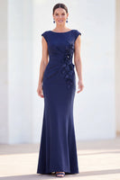 Laden Sie das Bild in den Galerie-Viewer, Fuchsiafarbenes Meerjungfrauen-Bateau-Hals, gerafftes Blumenmuster und langes Mutter-der-der-Braut-Kleid mit Mützenärmeln