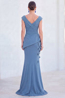 Laden Sie das Bild in den Galerie-Viewer, Blaues Blumen-Meerjungfrauen-V-Ausschnitt, gerafftes langes Mutter-der-Braut-Kleid mit Mützenärmeln