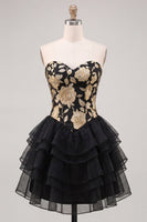 Laden Sie das Bild in den Galerie-Viewer, A-Line gold- und schwarzes Sweetheart Sweetheart Gestuftes Homecoming-Kleid mit Spitze auf dem Rücken