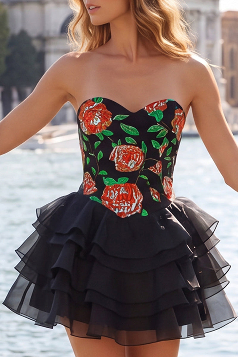 Laden Sie das Bild in den Galerie-Viewer, A-Line gold- und schwarzes Sweetheart Sweetheart Gestuftes Homecoming-Kleid mit Spitze auf dem Rücken
