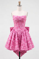Laden Sie das Bild in den Galerie-Viewer, Knallpinkes, trägerloses, geblümtes A-Line-Jacquard-Bow-Homecoming-Kleid mit Schnürung hinten