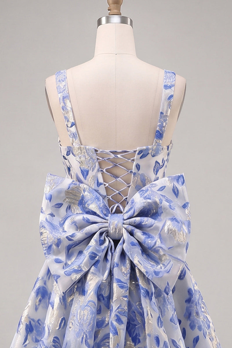 Laden Sie das Bild in den Galerie-Viewer, A-Linie hellblaues Jacquard-Bow-Homecoming-Kleid mit Spitze hinten