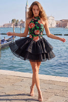 Laden Sie das Bild in den Galerie-Viewer, Gold- und schwarzes Neckholderhals-Hemdkleid mit Blumenmuster in A-Linie und Spitze hinten