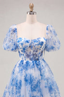 Laden Sie das Bild in den Galerie-Viewer, A-Linie blaues quadratisches Korsett-Floral-Homecoming-Kleid mit Spitze auf dem Rücken