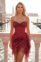 Laden Sie das Bild in den Galerie-Viewer, Burgunderfarbener Bodycon Sweetheart Korsett mit gerafftem Fransen, Spitzen-Zurück-Homecoming-Kleid