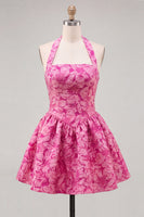 Laden Sie das Bild in den Galerie-Viewer, A-Line fuchsiafarbener Halterhals Jacquard Floral Kurzes Homecoming-Kleid