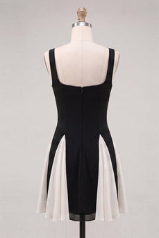 Schwarzes Kurzes Abendkleid mit quadratem A-Halsausschnitt