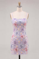 Laden Sie das Bild in den Galerie-Viewer, Fliederfarbener Floral Bodycon Spaghettiträger Kurzes Homecoming-Kleid mit Perlen