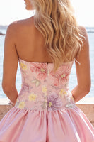 Laden Sie das Bild in den Galerie-Viewer, Trägerloses Rosa Florales A-Linie Kurzes Abendkleid mit Pailletten