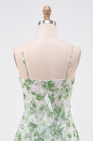 Laden Sie das Bild in den Galerie-Viewer, Grüne A-Linie Chiffon Blumenrüschen Spaghettiträger kurzes Homecoming-Kleid