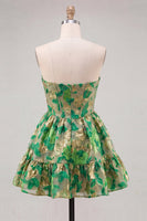 Laden Sie das Bild in den Galerie-Viewer, Grünes Sweetheart A-Line Korsett Jacquard Homecoming-Kleid mit Rüschen