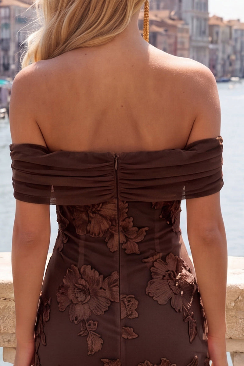 Laden Sie das Bild in den Galerie-Viewer, Schulterloses, gelbes, geblümtes, enges Homecoming-Kleid mit Rüschen