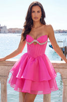 Laden Sie das Bild in den Galerie-Viewer, Pinkes Sweetheart-Korsett A-Linien-gestuftes Homecoming-Kleid mit Perlen