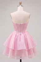 Laden Sie das Bild in den Galerie-Viewer, Pinkes Sweetheart-Korsett A-Linien-gestuftes Homecoming-Kleid mit Perlen