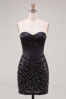 Laden Sie das Bild in den Galerie-Viewer, Sweetheart Black Bodycon Korsett-Perlen-Homecoming-Kleid mit Schnürung hinten