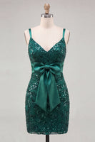 Laden Sie das Bild in den Galerie-Viewer, Dunkelgrünes Spaghetti-Träger Pailletten Bodycon Schnürung Back-Homecoming-Kleid mit Schleife