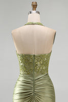 Laden Sie das Bild in den Galerie-Viewer, Armeegrün Neckholder Halsausschnitt Gerafftes Blumen Satin Bodycon Perlen Kurzes Abendkleid