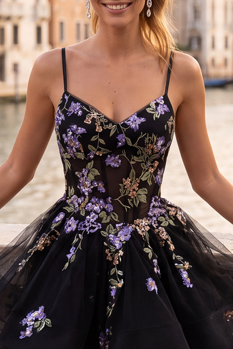 Laden Sie das Bild in den Galerie-Viewer, A-Linie Schwarzes Florales Organza Kurzes Abendkleid mit Spaghettiträger und Schnürung