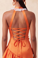 Laden Sie das Bild in den Galerie-Viewer, Orange Halterhals Satin Bodycon Rüschen Schnürung Kurzes Abendkleid mit 3D-Blumen