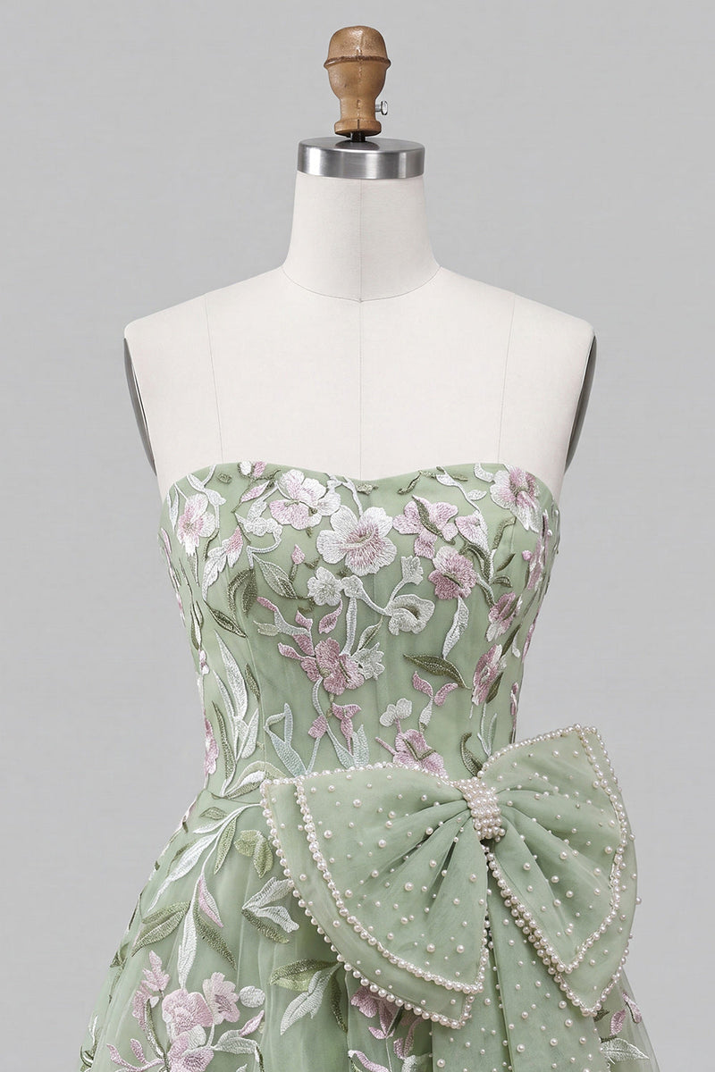 Laden Sie das Bild in den Galerie-Viewer, Salbeigrünes, trägerloses A-Linien-Sticker-Perlen-Schnürsenkelkleid mit Back-Homecoming-Kleid mit Schleife