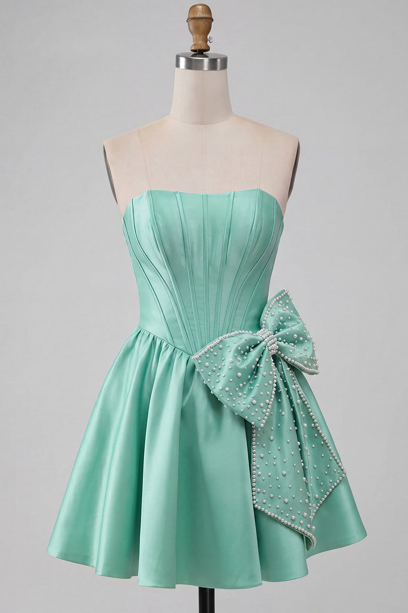 Laden Sie das Bild in den Galerie-Viewer, A-Line mintgrünes Satin-Trägerloses Lace-Up-Perlenkorsett Homecoming-Kleid mit Schleife