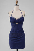 Laden Sie das Bild in den Galerie-Viewer, Navy Bodycon Neckholder-Korsett, gerafftes Homecoming-Kleid mit Perlen