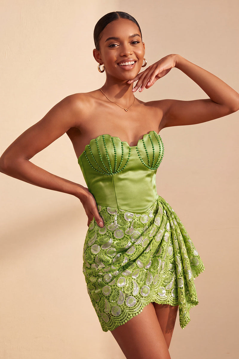 Laden Sie das Bild in den Galerie-Viewer, Hellgelbe Bodycon Sweetheart mit gerafften Pailletten Schnürung Back-Homecoming-Kleid mit Schärpe