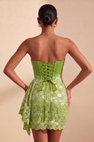Laden Sie das Bild in den Galerie-Viewer, Hellgelbe Bodycon Sweetheart mit gerafften Pailletten Schnürung Back-Homecoming-Kleid mit Schärpe