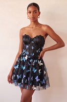 Laden Sie das Bild in den Galerie-Viewer, Blush Sweetheart A-Line transparentes Korsett-Schmetterlings-Homecoming-Kleid mit Spitze hinten