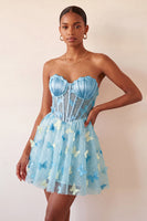 Laden Sie das Bild in den Galerie-Viewer, Blush Sweetheart A-Line transparentes Korsett-Schmetterlings-Homecoming-Kleid mit Spitze hinten