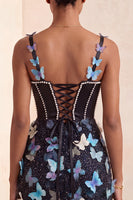 Laden Sie das Bild in den Galerie-Viewer, Bodycon Rouge-Korsett, Schmetterlingsperlenapplikation, Schnürung Back-Homecoming-Kleid mit Schärpe
