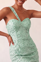 Laden Sie das Bild in den Galerie-Viewer, Champagner-Bodycon mit einer Schulter Schnürung-Back-Homecoming-Kleid mit Pailletten