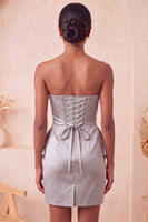 Laden Sie das Bild in den Galerie-Viewer, Trägerloses Hellviolettes Bodycon Schnürung Perlen Gerafftes Kurzes Abendkleid